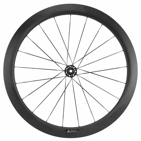 Carbon Road Bike spokes