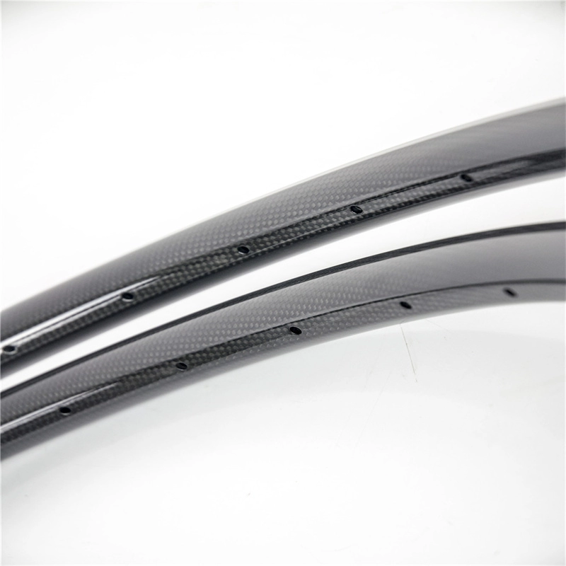 TB309 T700 Carbon Disc Bike Asymmetric Rings Tubeless Ready