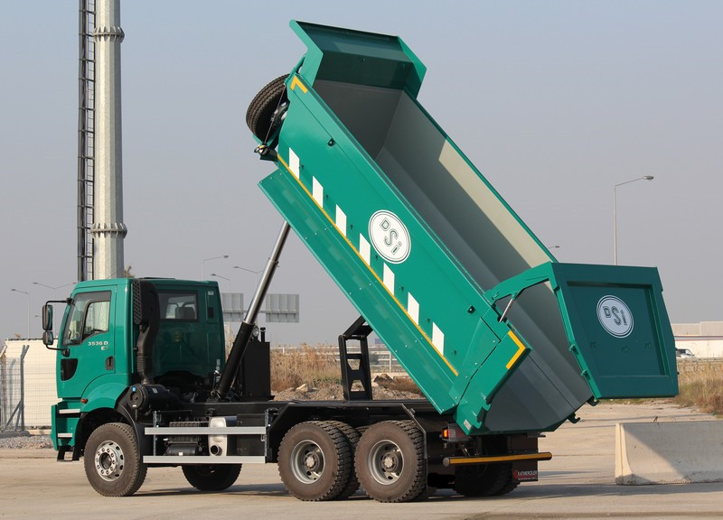 25tons VC46 ISUZU heavy tipper trucks