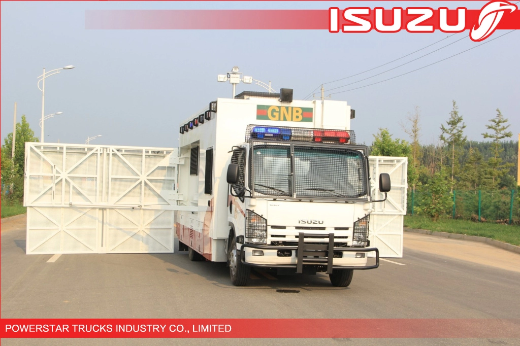 Φορτηγό συνεργείου Αστυνομίας Isuzu με φρουρό για έκτακτη ανάγκη