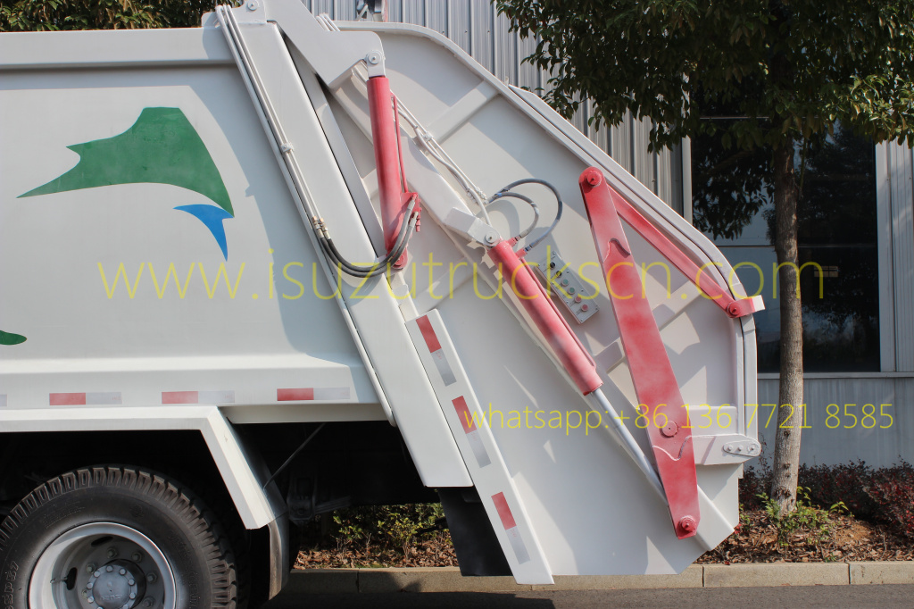 details picture and specification for rear loader garbage truck Isuzu 14 cbm