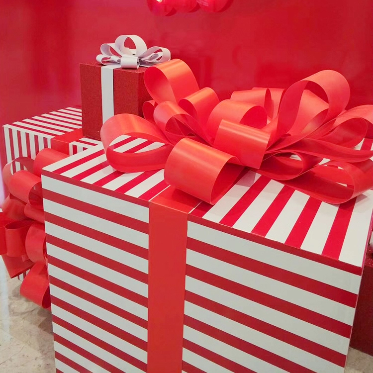 Προσαρμοσμένο ξύλινο κουτί δώρων για Χριστουγεννιάτικη διακόσμηση εμπορικού κέντρου