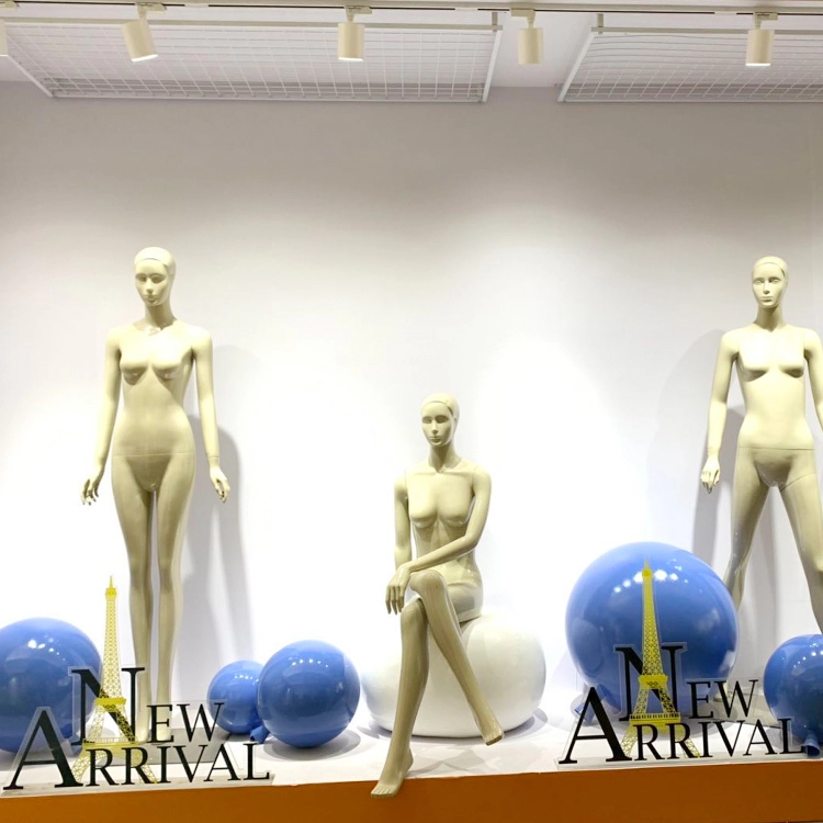 Μπαλόνια από υαλοβάμβακα μπλε καυτών πωλήσεων για γυναικεία βιτρίνα καταστημάτων λιανικής