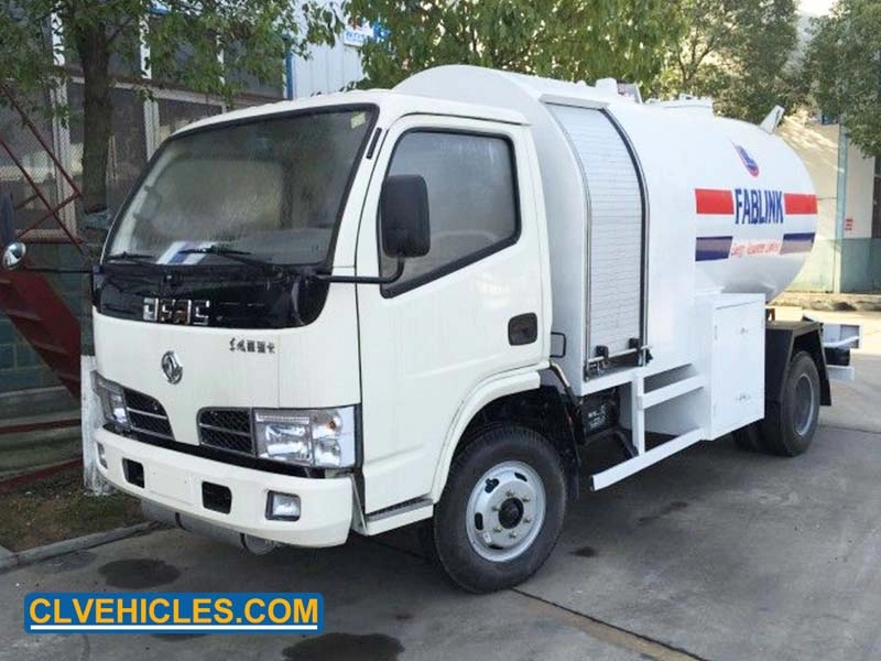 Φορτηγό αποθήκευσης προπανίου Dongfeng 5500 λίτρων