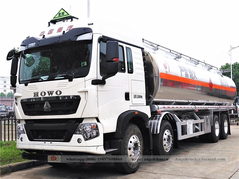 Benzine Oil Truck Κράμα Αλουμινίου 30500 Λίτρα HOWO