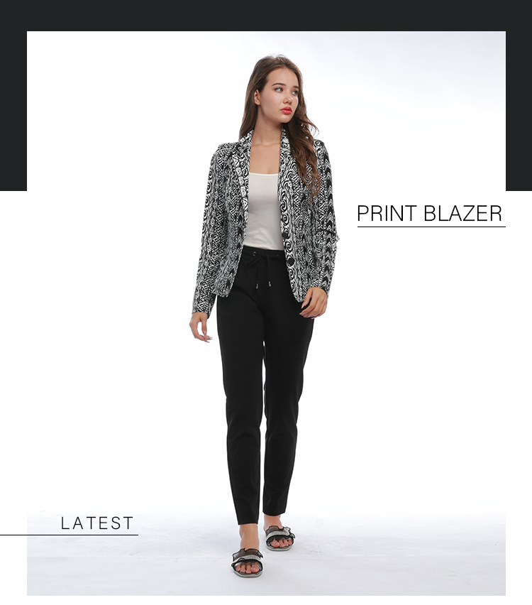 Women Notched Lapels Blazer