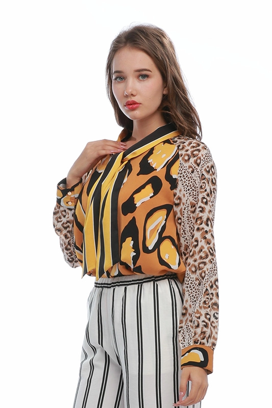 China Factory Price Γυναικείο πουκάμισο μπλούζας Bohemian Leopard Printed Sleeve