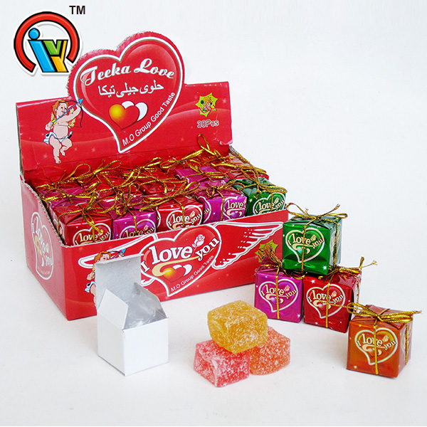 packing gift fruity gummy jelly candy