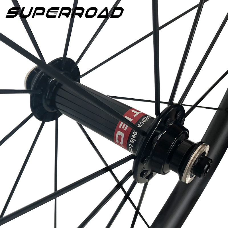 Οι καλύτεροι τροχοί δρόμου Novatec Hub Carbon Tubeless 50 mm με ακτίνες Pillar Aero