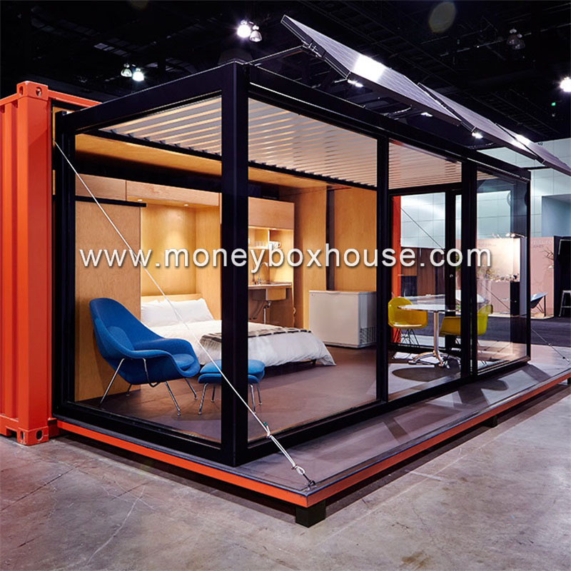Container House μέσα
