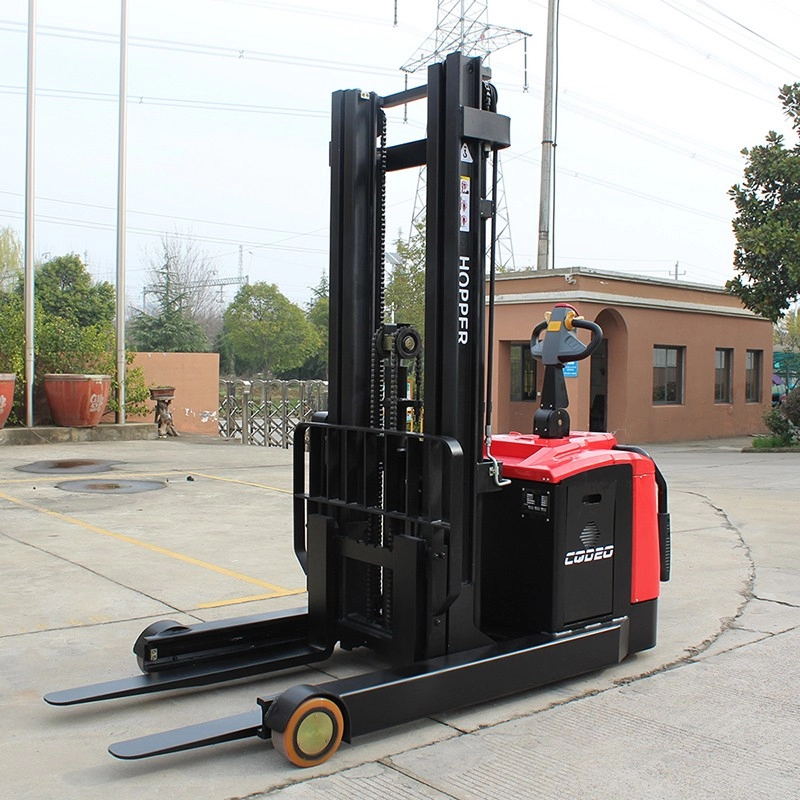 Stand On Electric Reach Truck 1,6 ton ~ 2,0 ton Series CQD16
